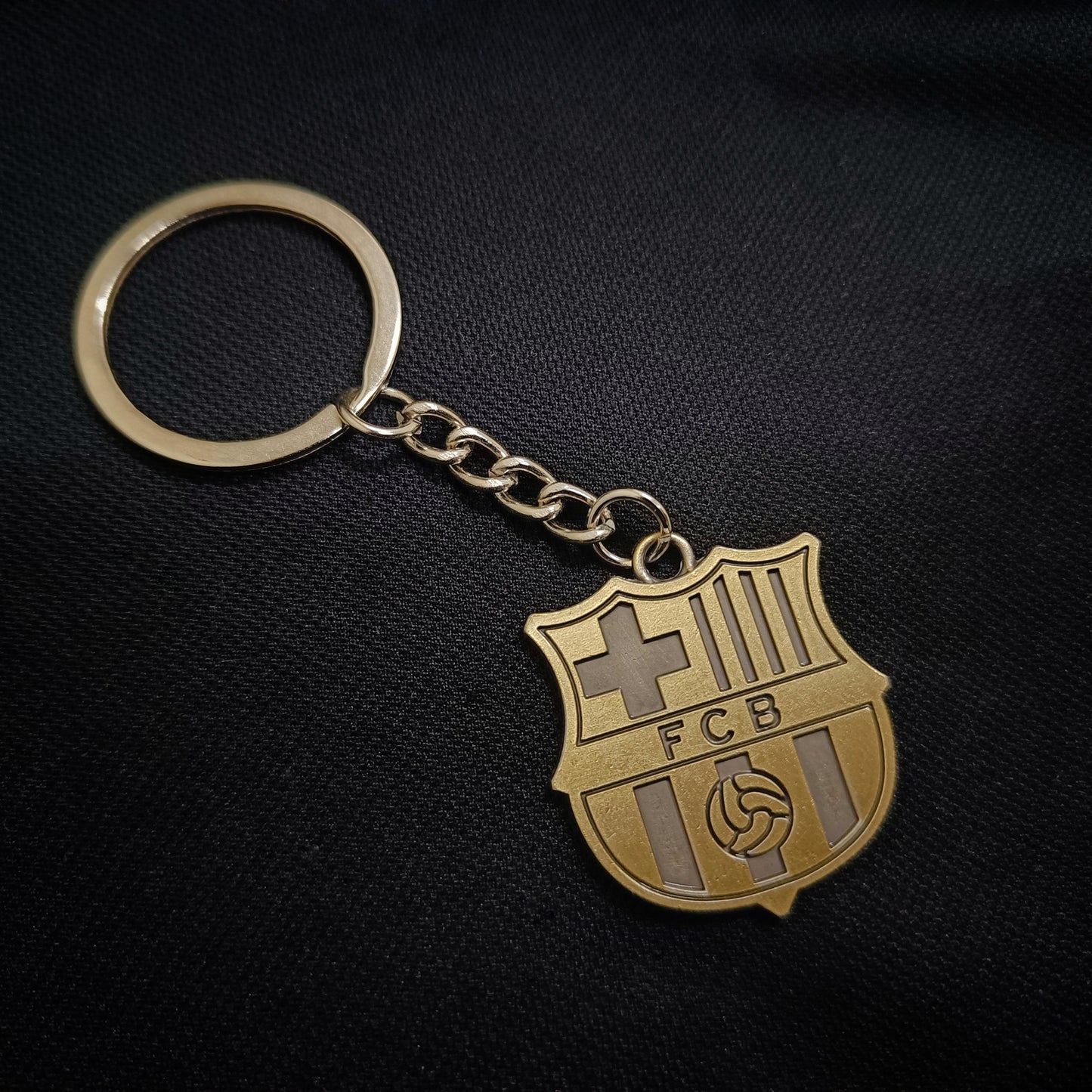 Football Keychains: Real Madrid, F.C Barcelona, Manchester United, Arsenal and Bayern Munich